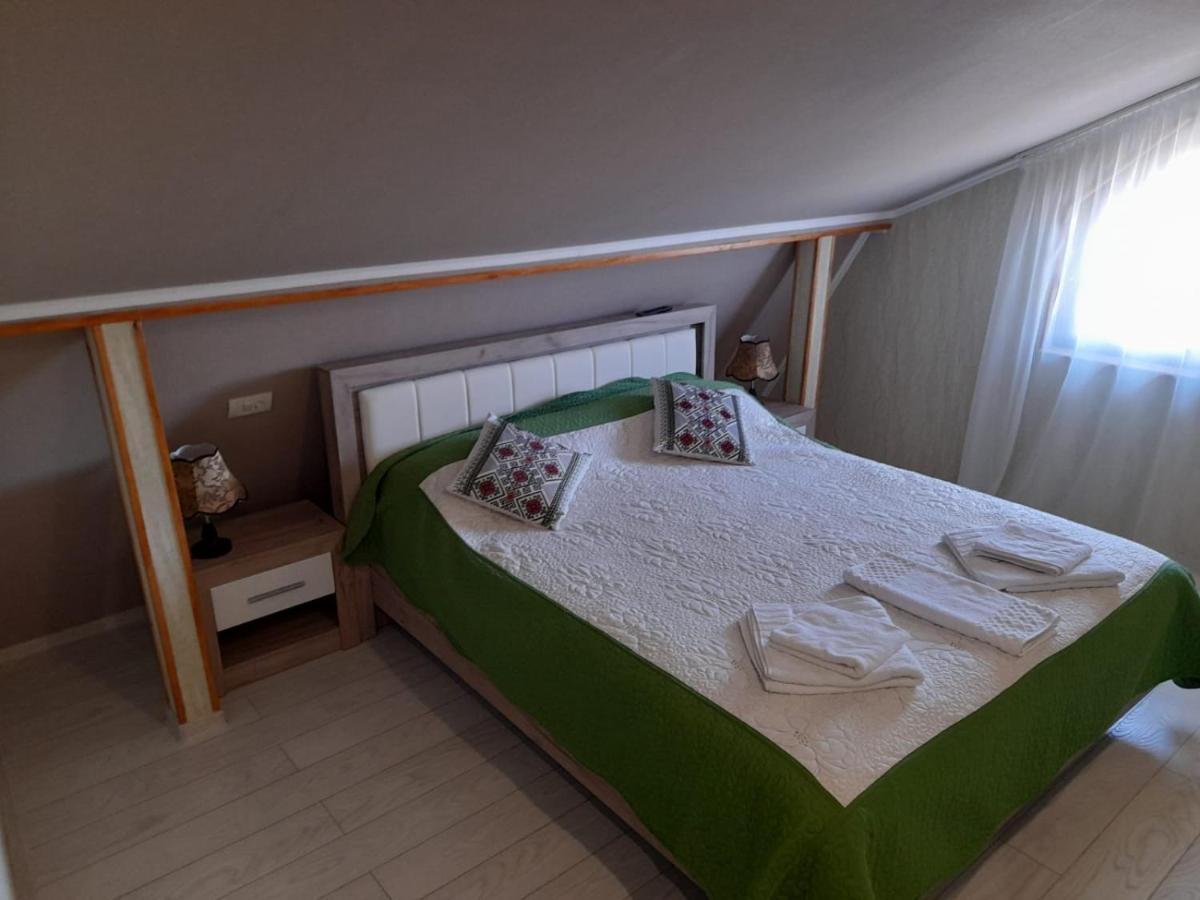 Hotel Bela Si Mario à Techirghiol Extérieur photo