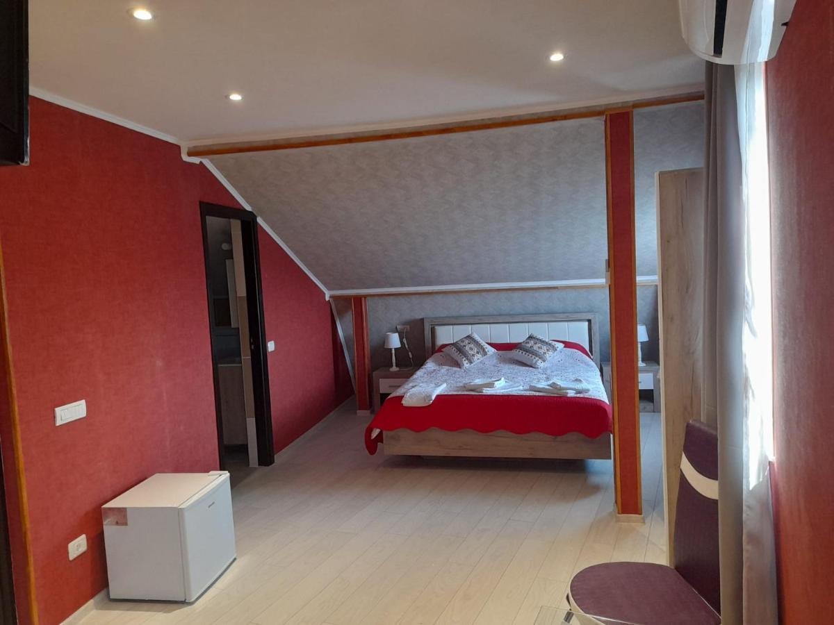 Hotel Bela Si Mario à Techirghiol Extérieur photo